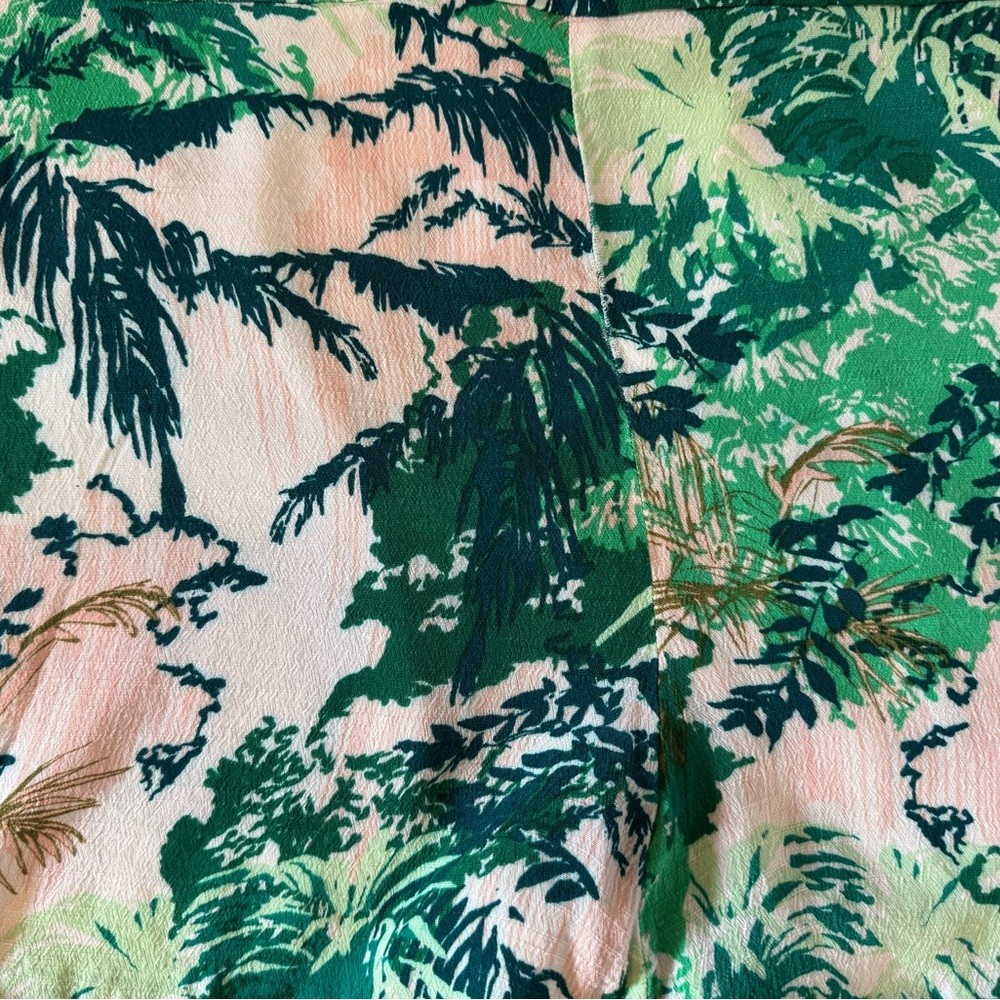 VGUC Anthropologie skort! - Picture 4 of 5